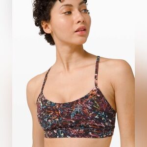Lululemon Flow Y Bra Nulu - size (6)